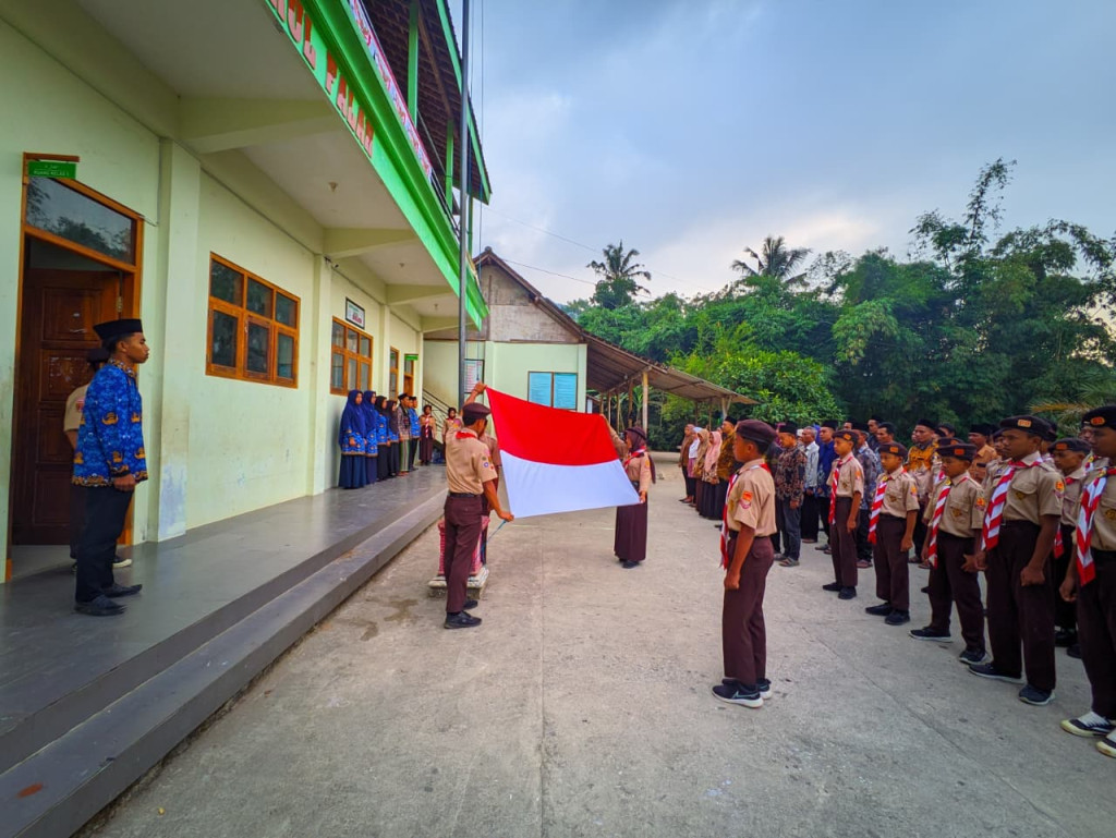 UPACARA HUT RI KE-81